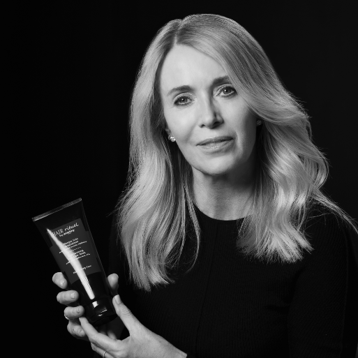Le soin du cuir chevelu, essentiel pour de beaux cheveux
